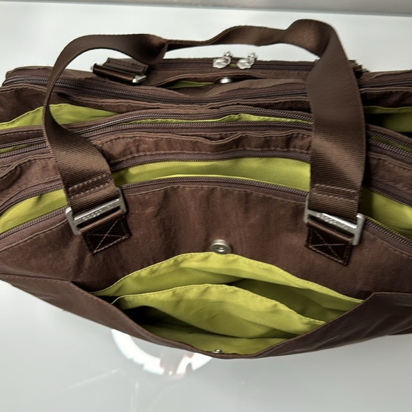 Baggallini Java Errand Laptop Work/Overnight Bag - Picture 11 of 13